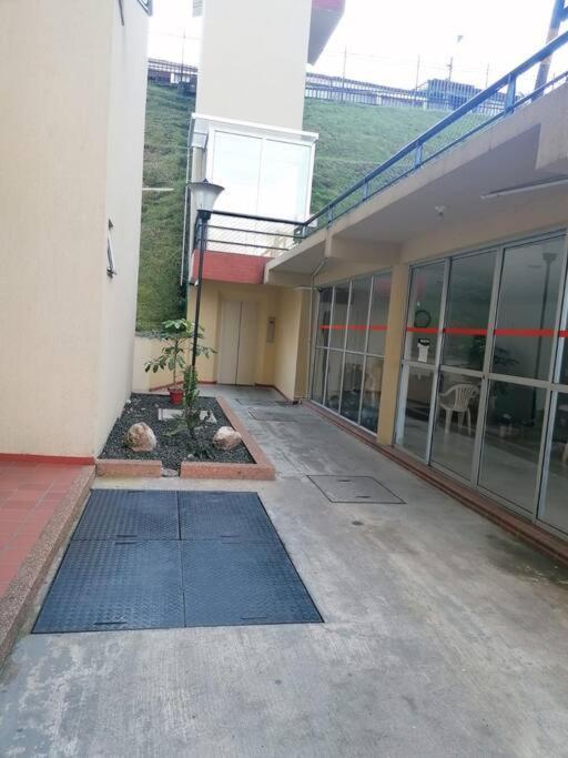 Gibraltar Apartment Manizales Exterior photo